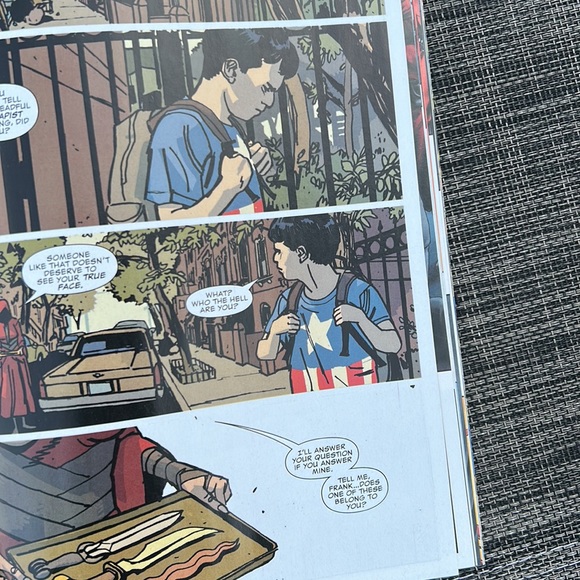 Comic book 👏🏽 Marvel 🕷️ /2/ black white red - Picture 4 of 6